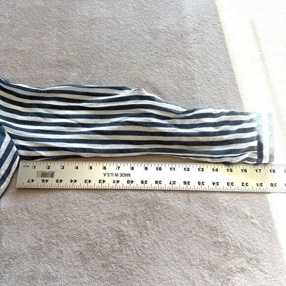 NWOT Zac & Rachel Grey Indigo Striped Button down Shirt - Picture 10 of 11
